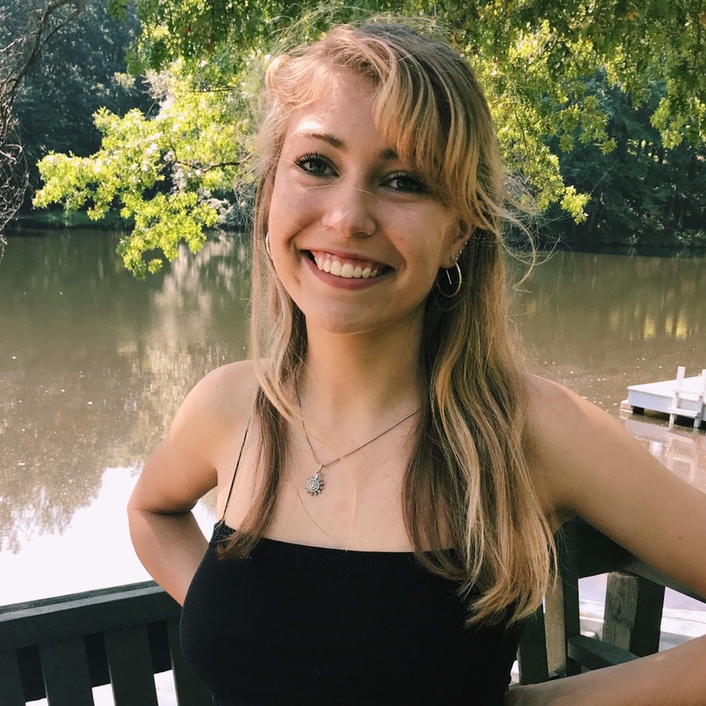 Meet your Posher, Lauren